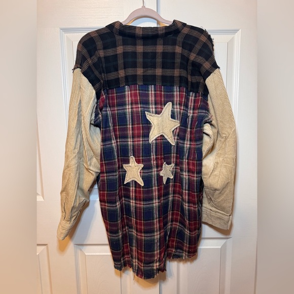 NWT Natural Life Carter Appliqué Oversized Flannel Shirt , Cream Star - Picture 6 of 8